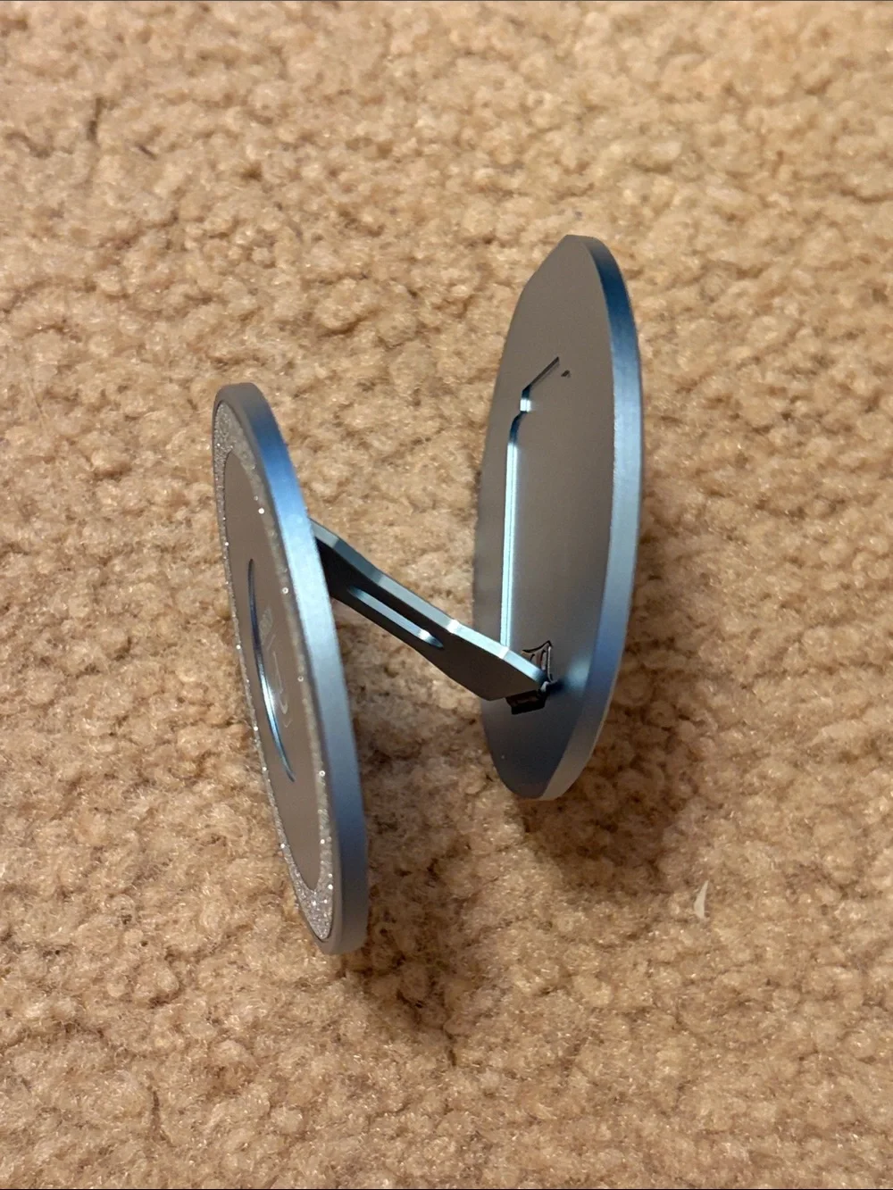 Silver Glitter Magnetic Phone Stand